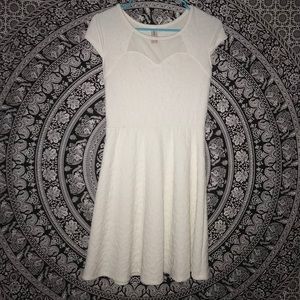 Women’s Size Medium No Boundaries Ivory Dress